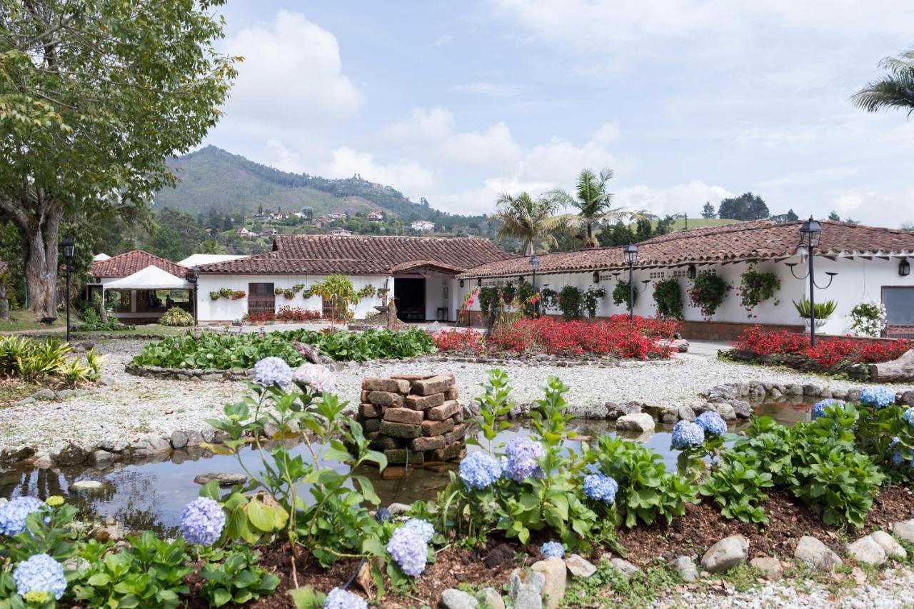 מלון אל רטירו Club Campestre Hacienda Fizebad מראה חיצוני תמונה