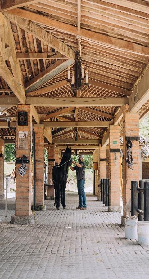 מלון אל רטירו Club Campestre Hacienda Fizebad מראה חיצוני תמונה