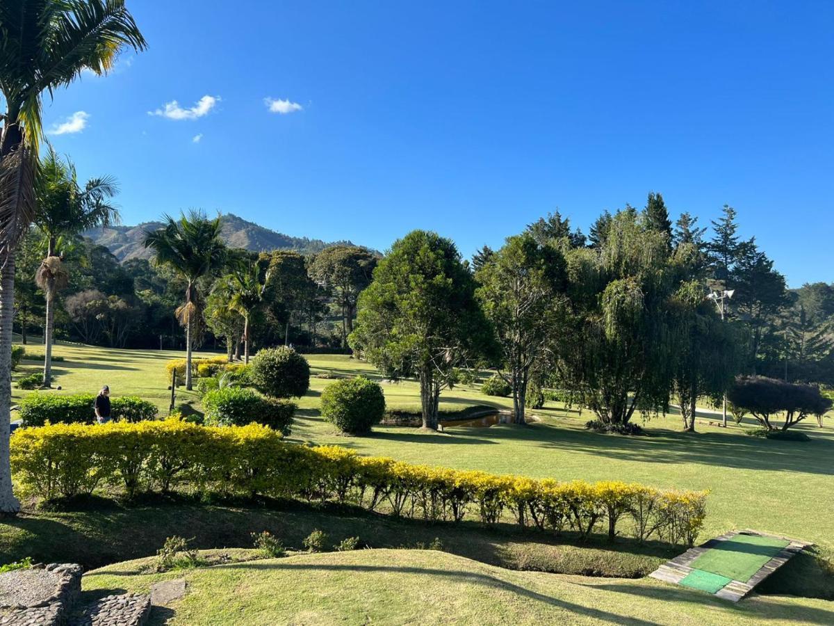 מלון אל רטירו Club Campestre Hacienda Fizebad מראה חיצוני תמונה